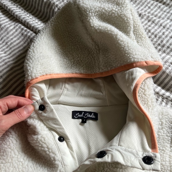 Bad Birdie Cozy Hooded Vest with Accents size Small - Picture 4 of 6